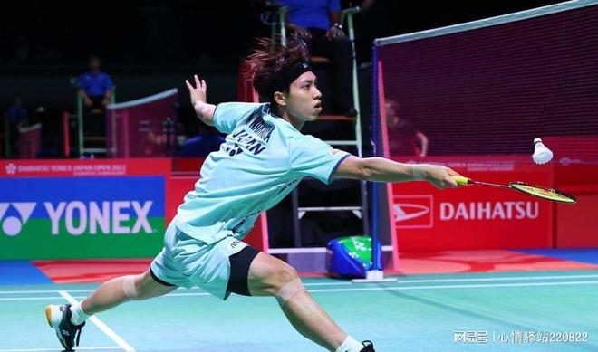 她计划通过 她计划通过