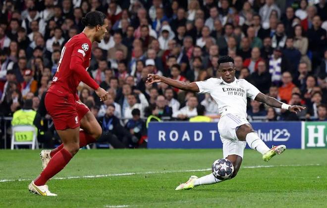 短访谈交织 短访谈交织